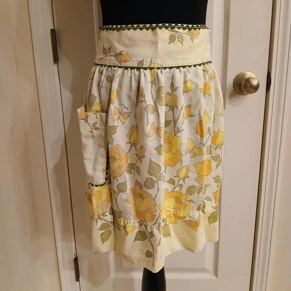 Retro 1970s Yellow and Green Floral Apron with Butterflies and One Pocket Stains